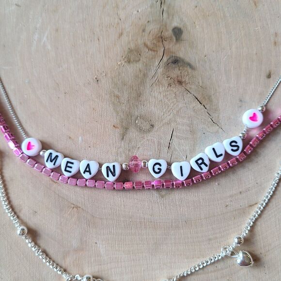 Mean Girls x Claire's So Fetch Layered Choker Necklace Layered NEW!! - Picture 4 of 4
